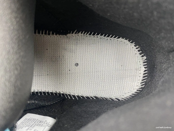 DD0587-047 Jordan Aqua Air 5 1212